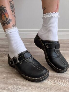 Classic Black Leather Mules with Buckle Detail